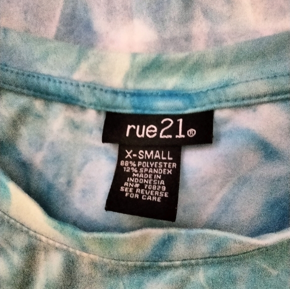 Tie die body suit - Picture 3 of 3